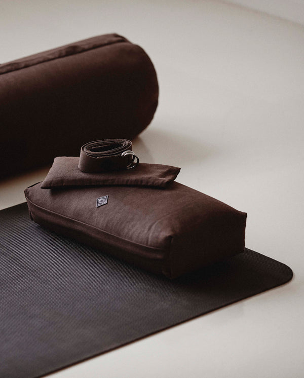 Yogamåtte i naturgummi - Brun
https://dk.ayu.eu/collections/yoga-matte-i-naturgummi-skridsikker-og-stabil/products/yoga-matte-i-naturgummi-brun